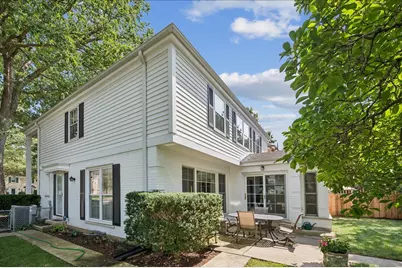 2448 Central Park Avenue, Evanston, IL 60201 - Photo 21