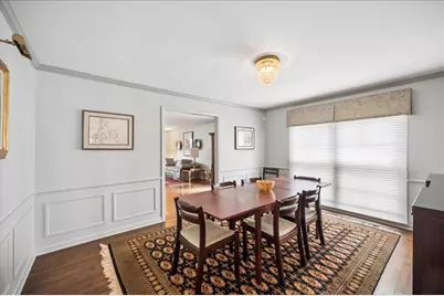 2448 Central Park Avenue, Evanston, IL 60201 - Photo 5