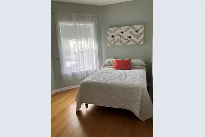 2734 W Argyle Street #3, Chicago, IL 60625 - Photo 13