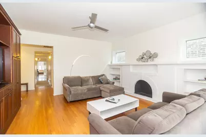 2734 W Argyle Street #3, Chicago, IL 60625 - Photo 5