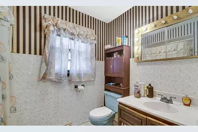15452 Woodlawn East Avenue, South Holland, IL 60473 - Photo 7