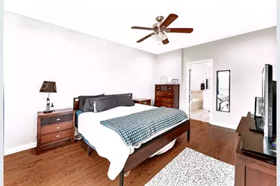 3541 S Prairie Avenue #4, Chicago, IL 60653 - Photo 13