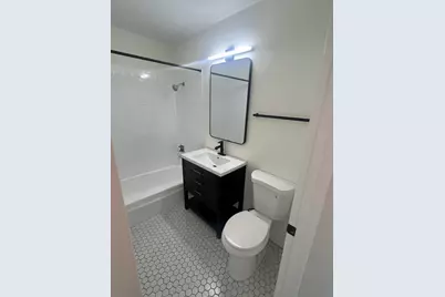 8541 Lotus Avenue #916, Skokie, IL 60077 - Photo 7