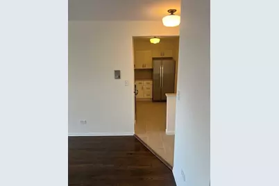 8541 Lotus Avenue #916, Skokie, IL 60077 - Photo 5