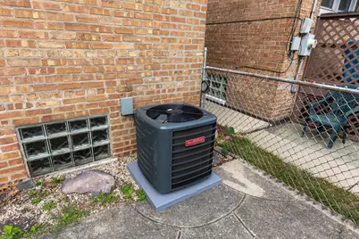 2433 S Keystone Avenue, North Riverside, IL 60546 - Photo 23