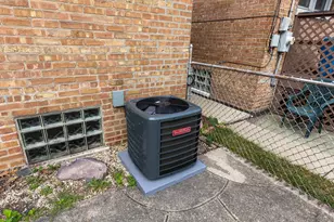 2433 S Keystone Ave, North Riverside, IL 60546 - Photo 23