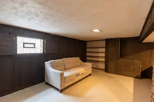 2433 S Keystone Ave, North Riverside, IL 60546 - Photo 15