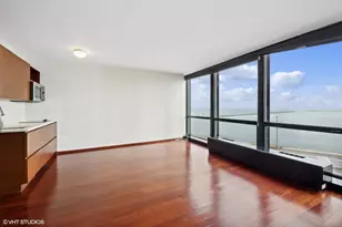 900 N Lake Shore Dr, Chicago, IL 60611 - Photo 3