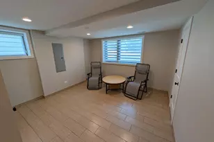 675 W Gilbert Rd, Palatine, IL 60067 - Photo 29