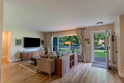 731 Roland Avenue, Rockford, IL 61107 - Photo 5