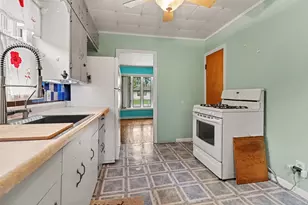 28 Kildare Ave, Joliet, IL 60433 - Photo 11