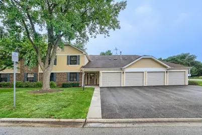 1059 Southbury Lane, Wheeling, IL 60090 - Photo 1