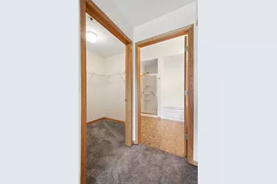 3125 Town Square Drive #401, Rolling Meadows, IL 60008 - Photo 11