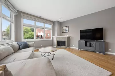 2116 W Cullom Avenue #201, Chicago, IL 60618 - Photo 5