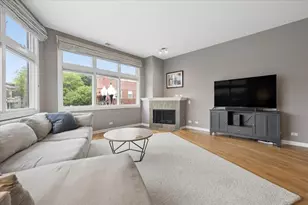 2116 W Cullom Ave, Chicago, IL 60618 - Photo 5