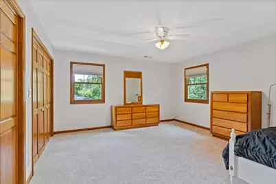 390 Grandview Avenue, Glen Ellyn, IL 60137 - Photo 35