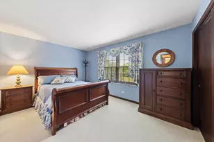 2146 Oak Ct, Naperville, IL 60565 - Photo 31