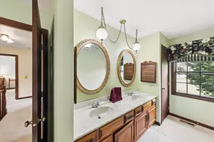 2146 Oak Ct, Naperville, IL 60565 - Photo 27