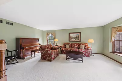 2146 Oak Court, Naperville, IL 60565 - Photo 15