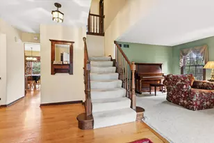 2146 Oak Ct, Naperville, IL 60565 - Photo 17