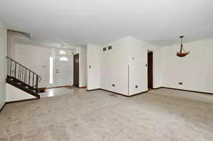 20823 S Acorn Ridge Dr, Frankfort, IL 60423 - Photo 3