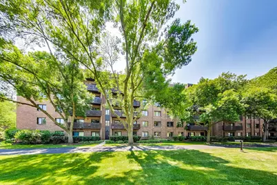 2020 Chestnut Avenue #109, Glenview, IL 60025 - Photo 19