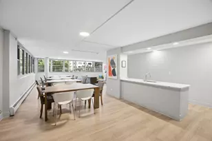 555 W Cornelia Ave, Chicago, IL 60657 - Photo 13