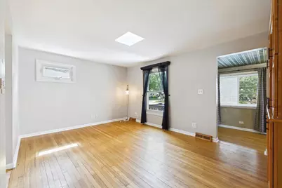67 Grove Avenue, Glen Ellyn, IL 60137 - Photo 5