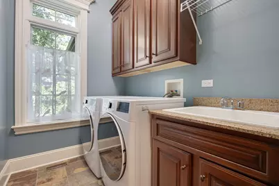935 N 3rd Avenue, Saint Charles, IL 60174 - Photo 21