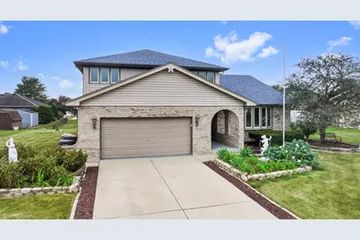 18800 Dickens Drive, Mokena, IL 60448 - Photo 1