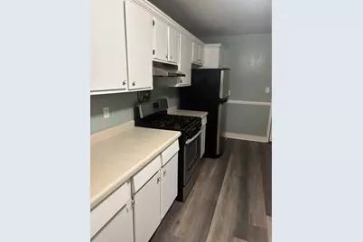 27W029 Oak Street, Hanover Park, IL 60133 - Photo 9