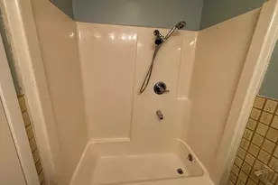 27W029 Oak St, Hanover Park, IL 60133 - Photo 11