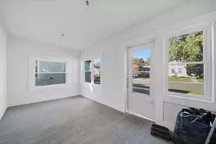 19 N Jones St, Amboy, IL 61310 - Photo 5
