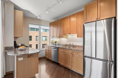 515 Main Street #609, Evanston, IL 60202 - Photo 9