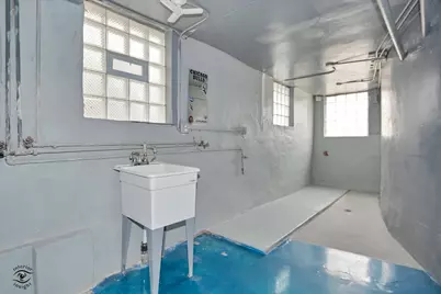 3805 S Honore Street, Chicago, IL 60609 - Photo 31