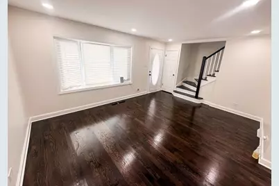 9415 S Peoria Street, Chicago, IL 60620 - Photo 5