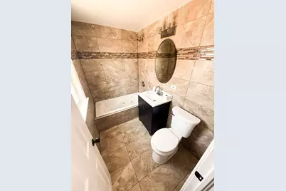 9415 S Peoria Street, Chicago, IL 60620 - Photo 17
