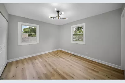 132 N Pinecrest Road, Bolingbrook, IL 60440 - Photo 13