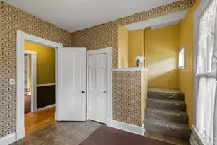 11 North St, East Dundee, IL 60118 - Photo 5