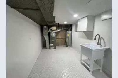 7229 N Campbell Avenue, Chicago, IL 60645 - Photo 19