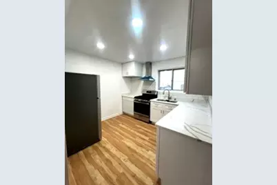 7229 N Campbell Avenue, Chicago, IL 60645 - Photo 5