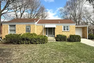 1N649 Main St, Glen Ellyn, IL 60137 - Photo 1