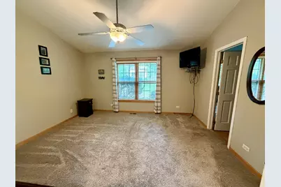 5024 Spring Road, McHenry, IL 60050 - Photo 11