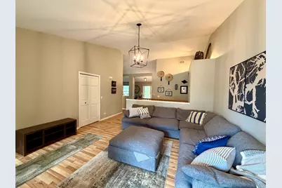 5024 Spring Road, McHenry, IL 60050 - Photo 7