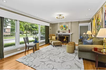 2761 Lincolnwood Drive, Evanston, IL 60201 - Photo 5