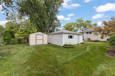 1302 Coolidge Avenue, Wheaton, IL 60189 - Photo 19
