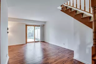 1523 Lighthouse Dr, Naperville, IL 60565 - Photo 11