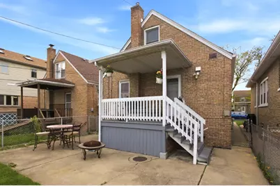 5221 N Marmora Avenue, Chicago, IL 60630 - Photo 17