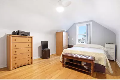 5221 N Marmora Avenue, Chicago, IL 60630 - Photo 9