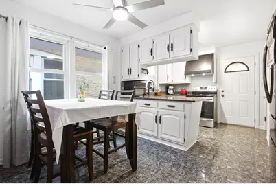 5221 N Marmora Avenue, Chicago, IL 60630 - Photo 7